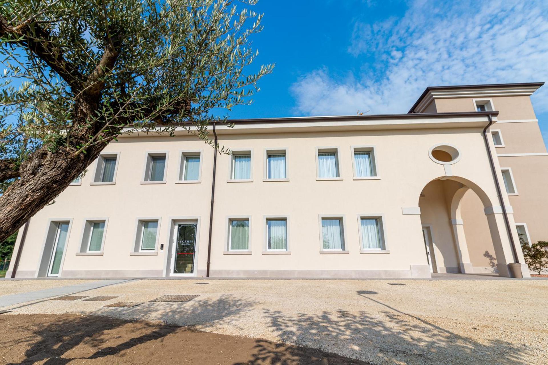 I Campi Wine Relais Hotel Ronchi  Luaran gambar