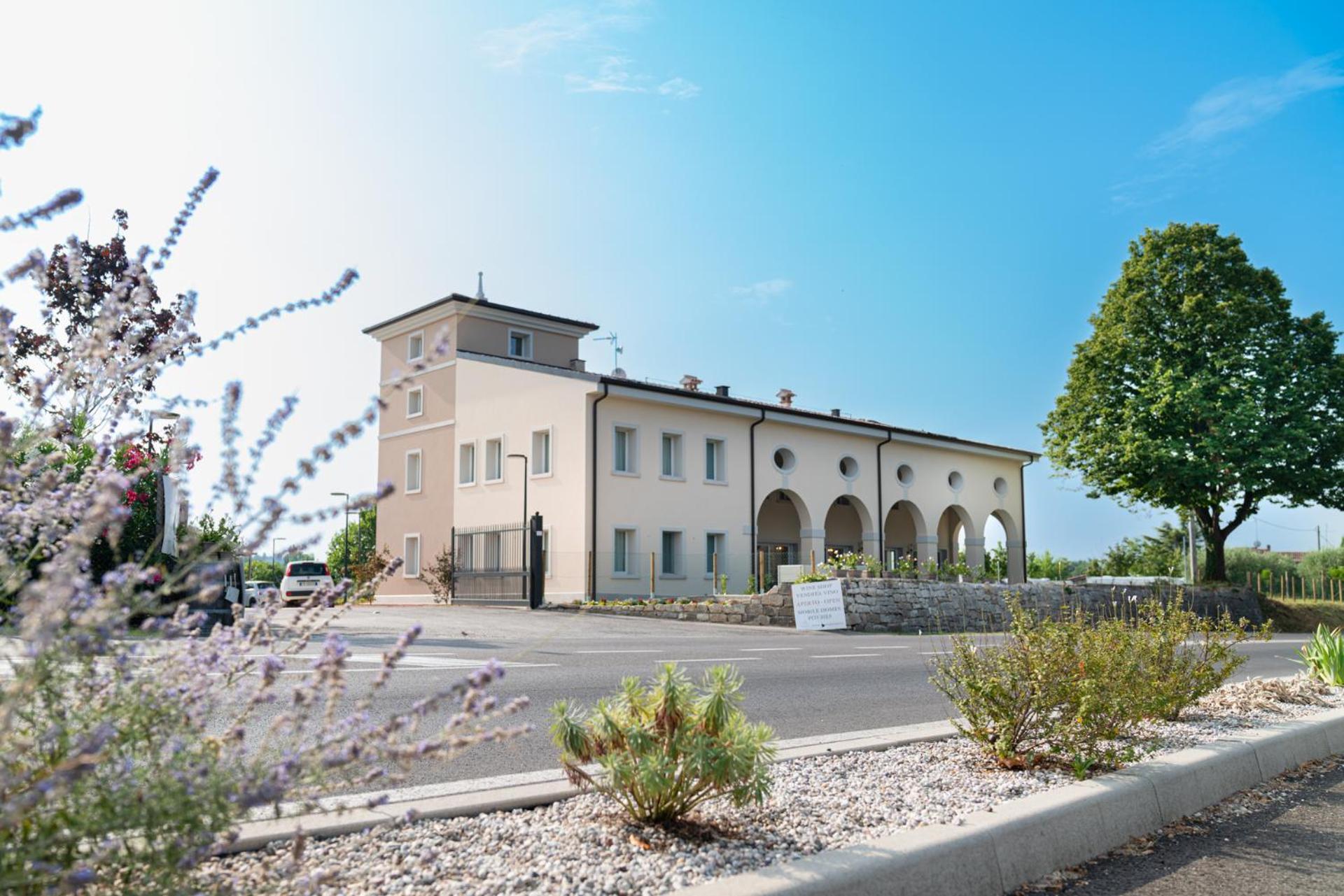 I Campi Wine Relais Hotel Ronchi  Luaran gambar