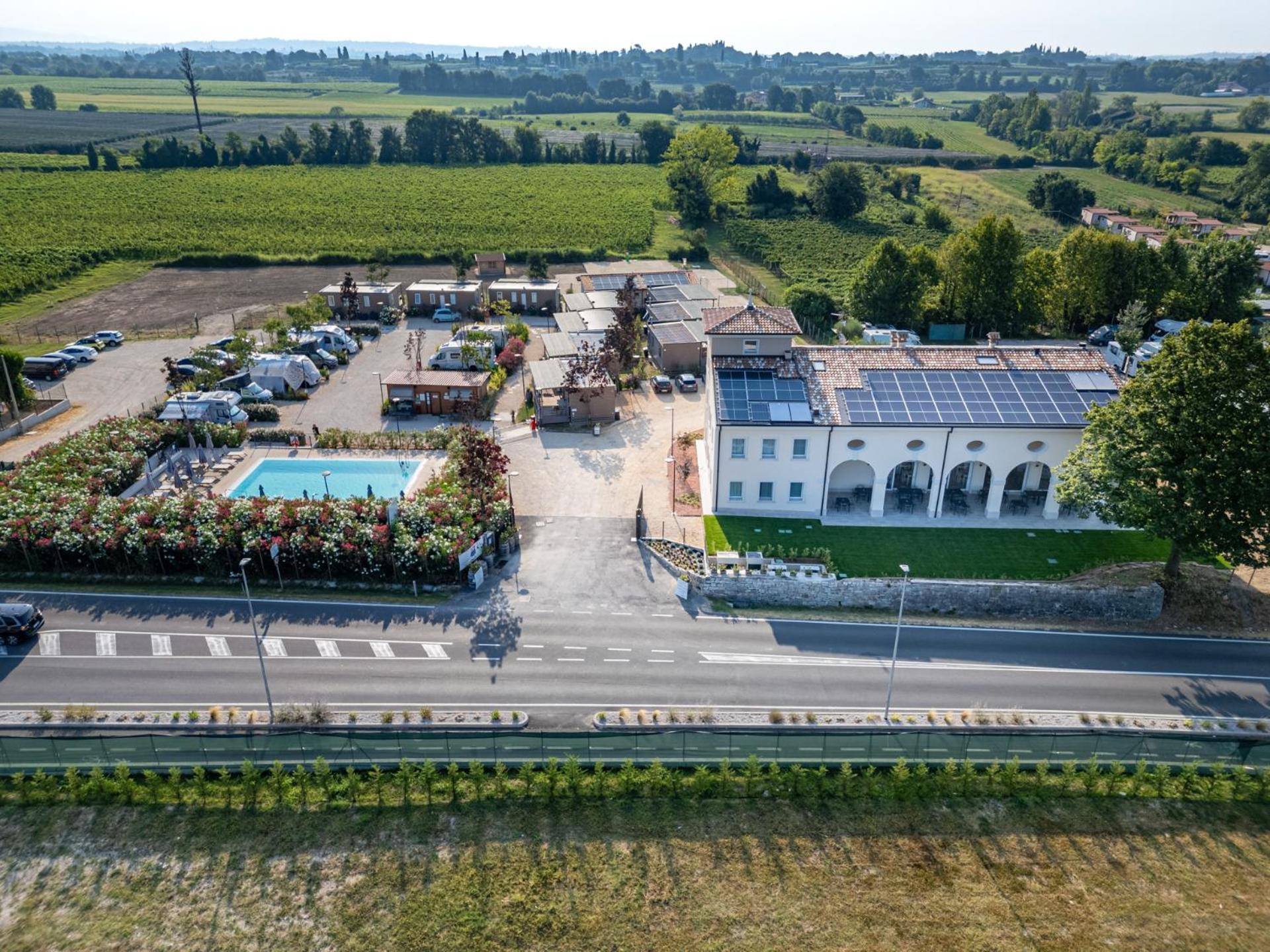 I Campi Wine Relais Hotel Ronchi  Luaran gambar